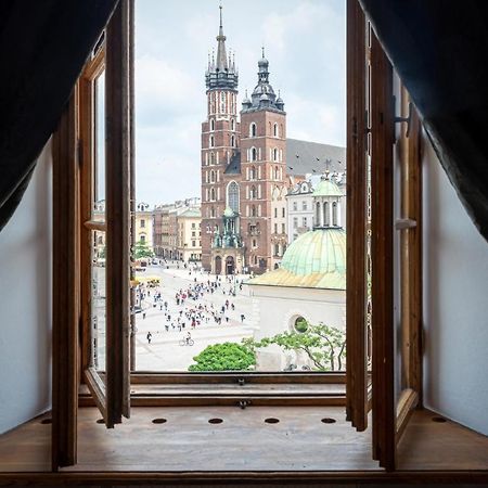 Main Square 18 View 1 Daire Krakow Dış mekan fotoğraf